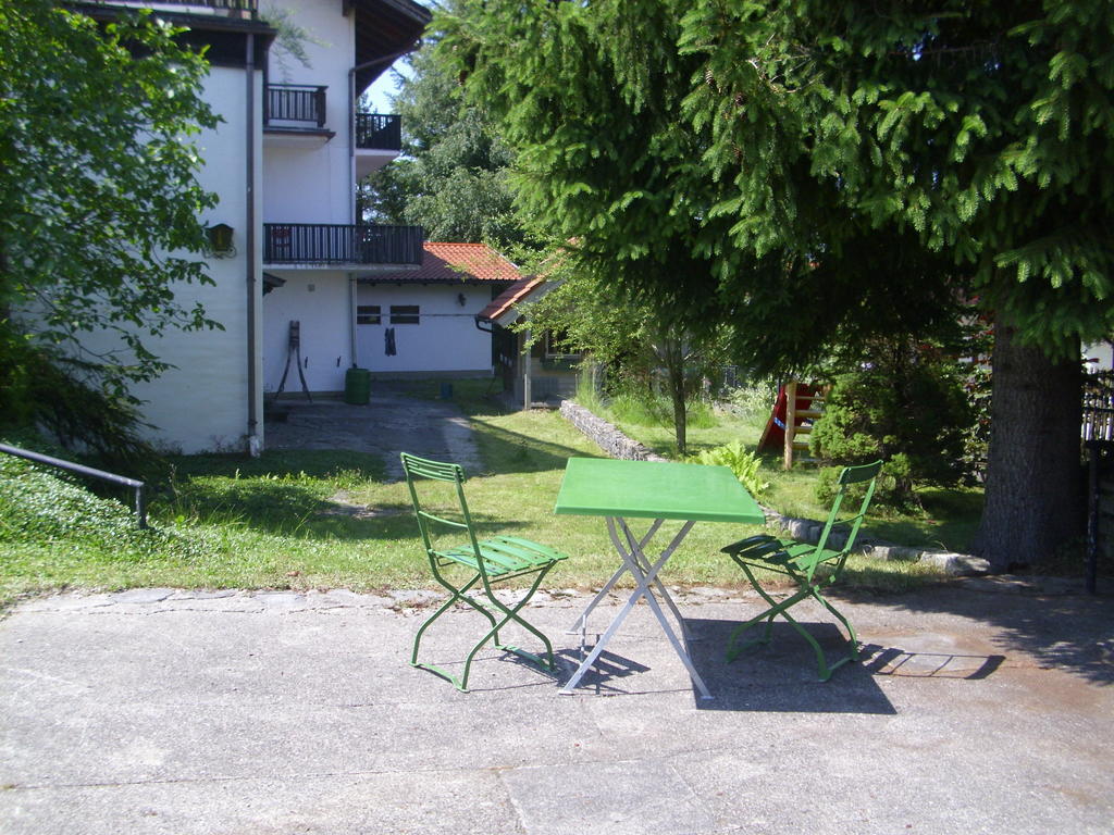 Hike 'N Bike Base Apartment Bad Kohlgrub Ruang foto