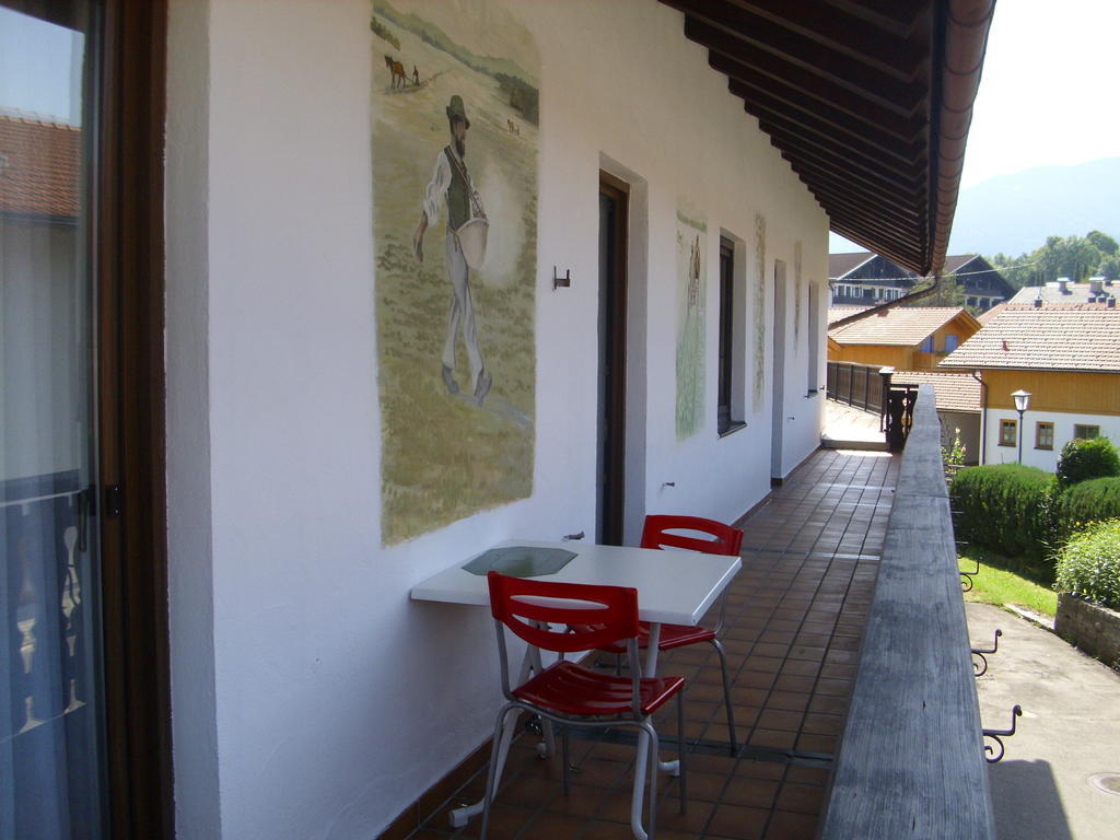 Hike 'N Bike Base Apartment Bad Kohlgrub Ruang foto